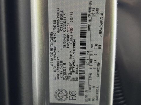 Used 2024 Ford F150 Lariat image 19