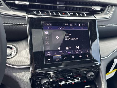 New 2025 Jeep Grand Cherokee Laredo image 25