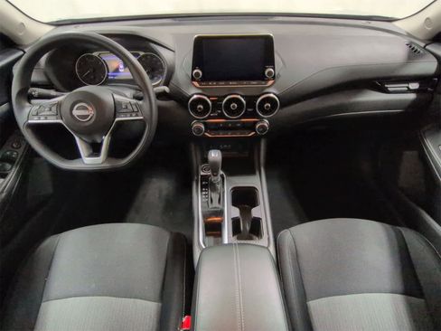 Used 2025 Nissan Sentra SV image 15