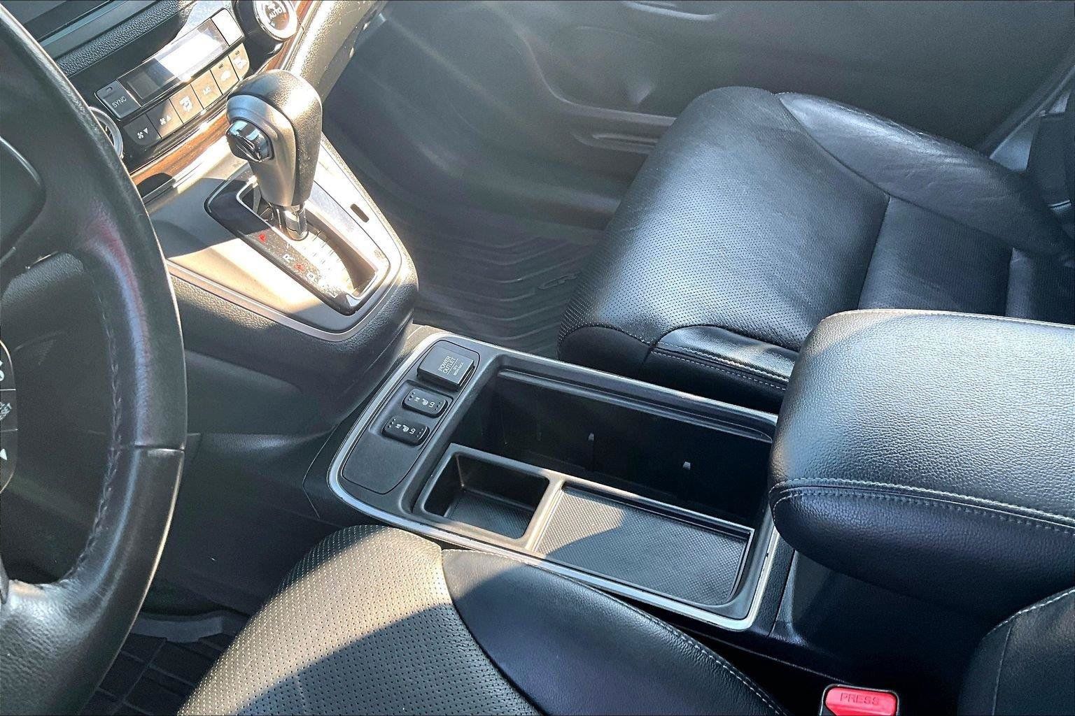 Used 2016 Honda CR-V Touring image 19
