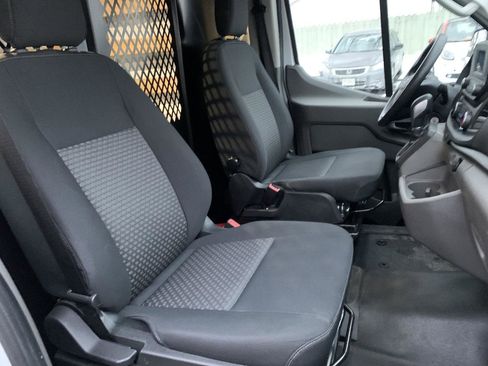 Used 2024 Ford Transit 250 T-250 130 Low Rf 9070 GVWR RW w/ Exterior Upgrade Package image 16