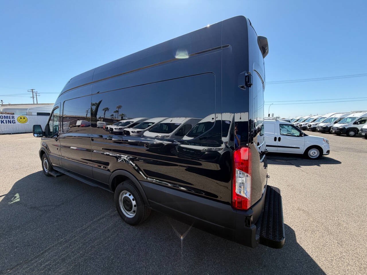 Used 2023 Ford Transit 250 148 High Roof Extended w/ Load Area Protection Package RWD image 10