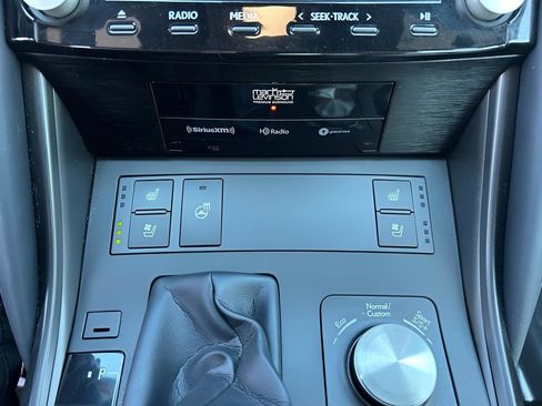 Used 2023 Lexus IS 350 F Sport AWD/4WD image 16