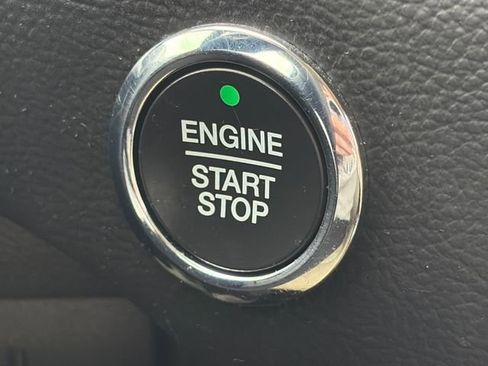 Used 2022 Ford Edge SE AWD/4WD image 42