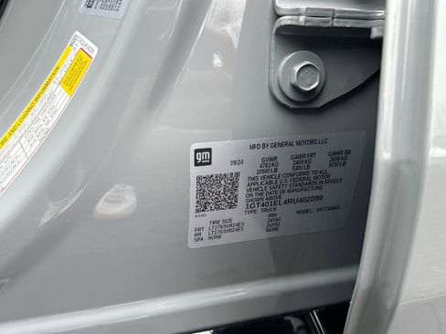 Used 2024 GMC Sierra EV Denali image 26