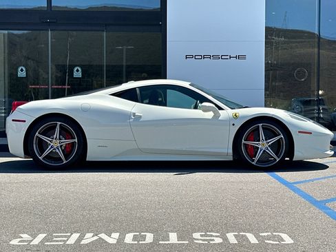 Used 2012 Ferrari 458 Italia Coupe RWD image 9