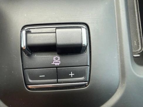 Used 2025 GMC Sierra 3500 Denali Ultimate AWD/4WD image 35