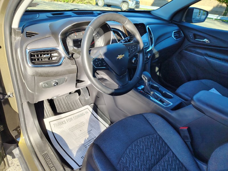 Used 2024 Chevrolet Equinox LT AWD/4WD image 15