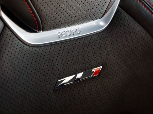 Used 2018 Chevrolet Camaro ZL1 image 76