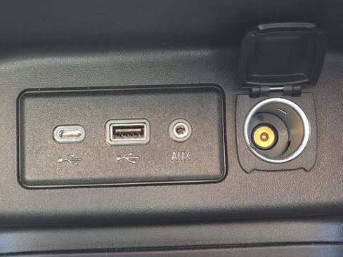 Used 2024 Chevrolet Equinox LT w/ LPO, Floor Liner Package FWD image 31