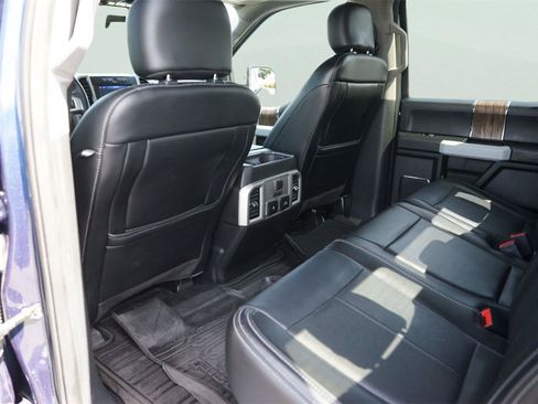 Used 2019 Ford F150 Lariat w/ Equipment Group 502A Luxury AWD/4WD image 12