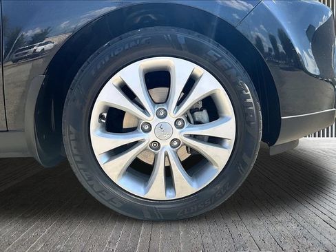 Used 2014 Kia Soul ! w/ Sun & Sound Package FWD image 9