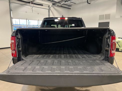 Used 2019 RAM 1500 Limited image 32