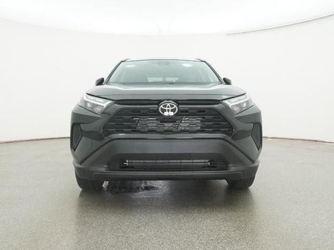 New 2025 Toyota RAV4 XLE image 23