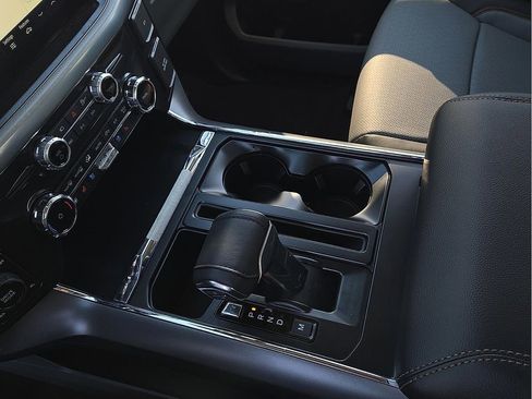 Used 2026 Ford F150 Lariat w/ Equipment Group 501A Mid image 20