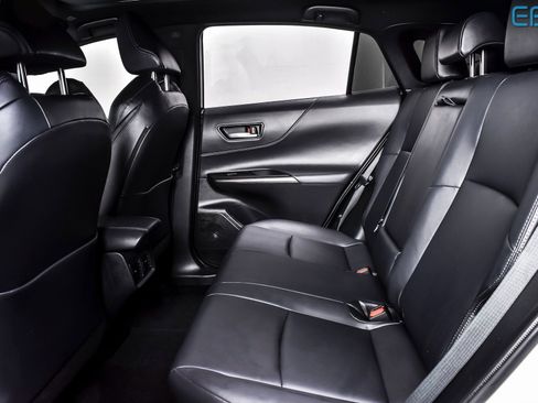 Used 2024 Toyota Venza Nightshade image 21