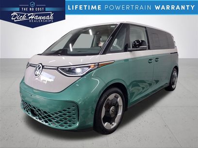 New 2025 Volkswagen ID. Buzz Pro S Plus