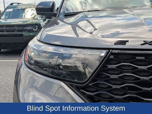 Certified 2022 Ford Explorer ST AWD/4WD image 11