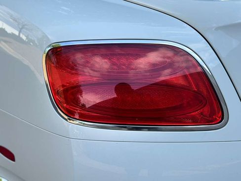Used 2016 Bentley Continental GT AWD/4WD image 27