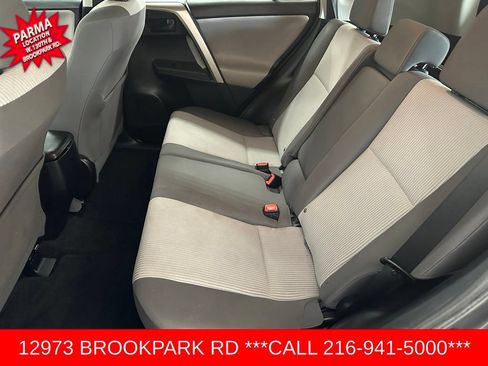 Used 2014 Toyota RAV4 LE AWD/4WD image 19