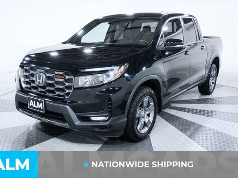 Used 2024 Honda Ridgeline TrailSport image 2