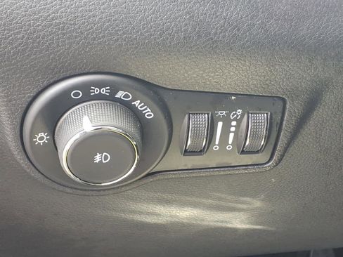 Used 2024 Jeep Compass Limited AWD/4WD image 22