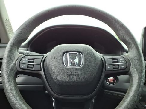 Used 2023 Honda Accord EX image 22