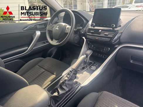 Used 2024 Mitsubishi Eclipse Cross AWD image 35