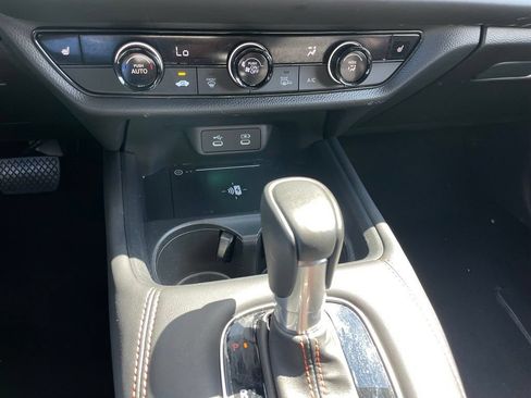 Certified 2026 Honda HR-V Sport image 18