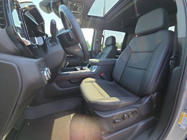 Used 2025 GMC Sierra 2500 SLT w/ SLT Premium Package AWD/4WD image 20