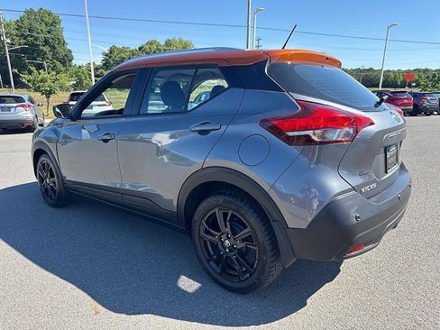 Used 2020 Nissan Kicks SV FWD image 5