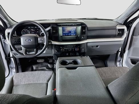 Used 2024 Ford F350 XLT w/ FX4 Off-Road Package AWD/4WD image 19