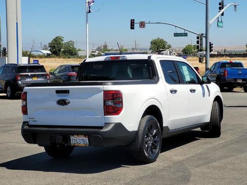 Certified 2024 Ford Maverick XLT w/ XLT Luxury Package FWD image 4