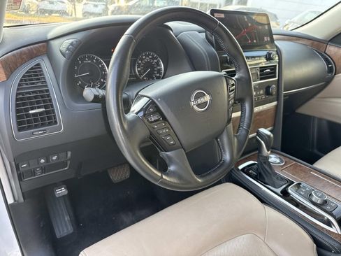 Used 2023 Nissan Armada SL image 18