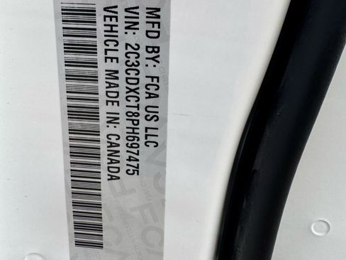 Used 2023 Dodge Charger R/T w/ Blacktop Package image 35