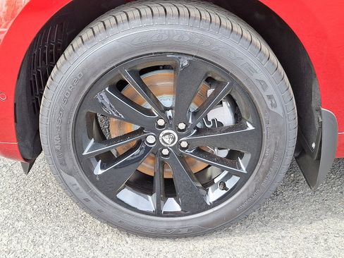 New 2026 Jaguar F-PACE R-Dynamic S AWD/4WD image 9