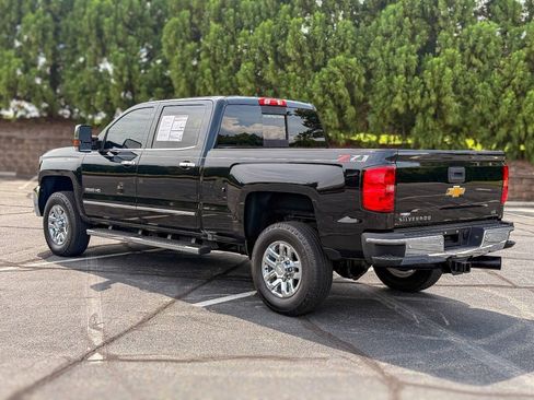 Used 2019 Chevrolet Silverado 2500 LTZ w/ Duramax Plus Package AWD/4WD image 5