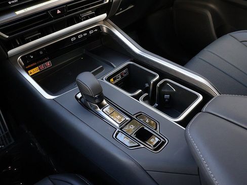 New 2026 Lexus TX 500h AWD image 26