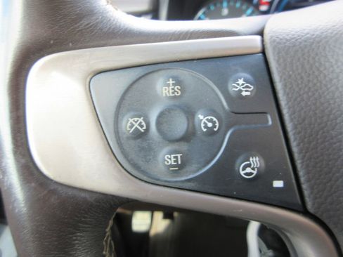 Used 2020 GMC Yukon XL Denali image 29