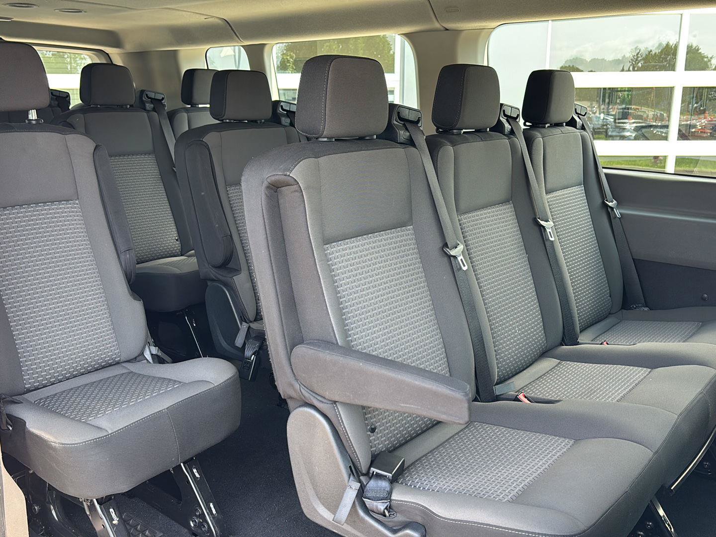 Used 2025 Ford Transit 350 XLT RWD image 23