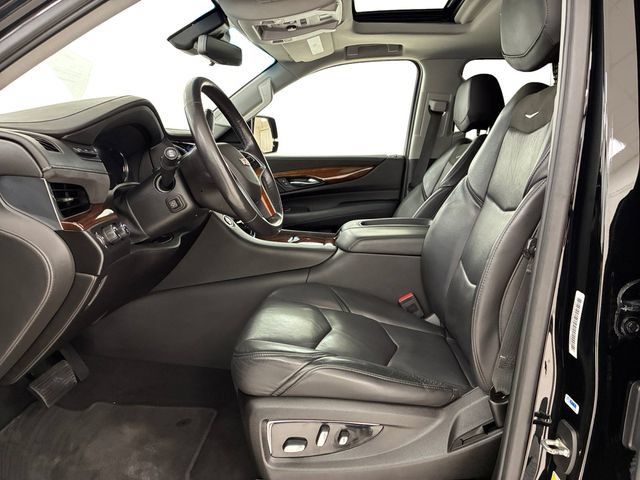 Certified 2019 Cadillac Escalade Premium Luxury AWD/4WD image 12