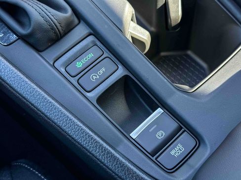 New 2025 Honda Accord SE image 25