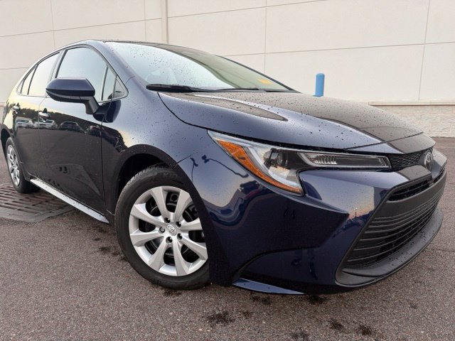 Used 2026 Toyota Corolla LE FWD image 2