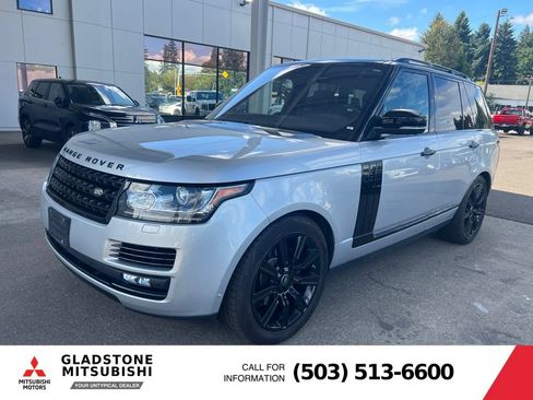 Used 2017 Land Rover Range Rover HSE AWD/4WD image 2