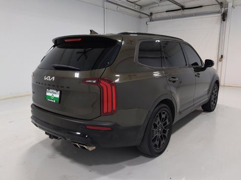 Used 2022 Kia Telluride EX w/ EX Premium Package AWD/4WD image 9