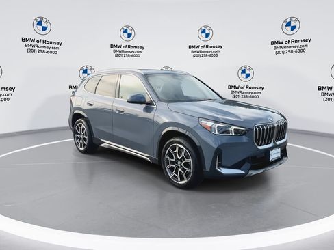 Used 2026 BMW X1 xDrive28i w/ Technology Package AWD/4WD image 2