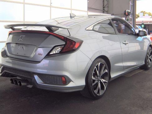 Used 2018 Honda Civic Si image 9