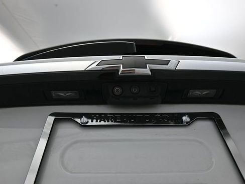 Used 2023 Chevrolet Traverse LT FWD image 27