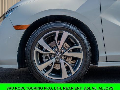 Used 2024 Honda Odyssey Touring image 10