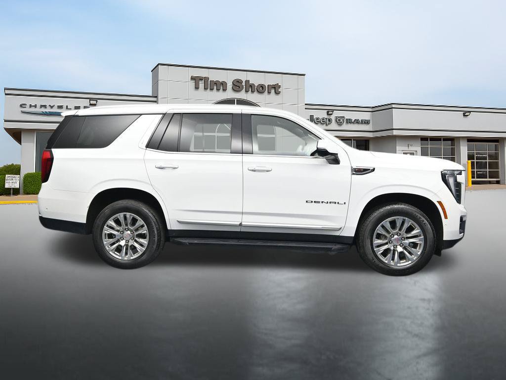 Used 2025 GMC Yukon Denali AWD/4WD image 6